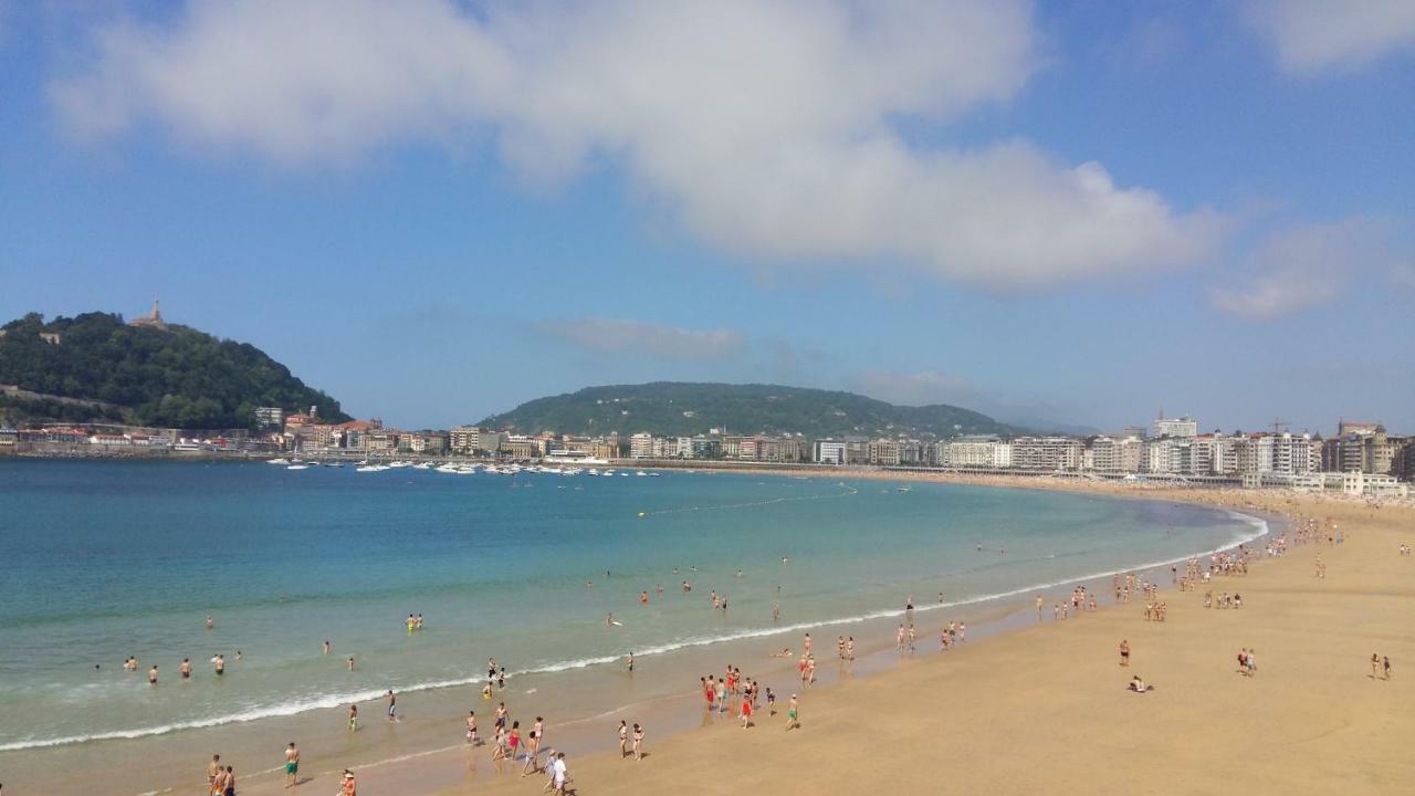 Ondarreta Beach Apartment Con Parking Free Y Aire Acondicionado Сан Себастиан Екстериор снимка